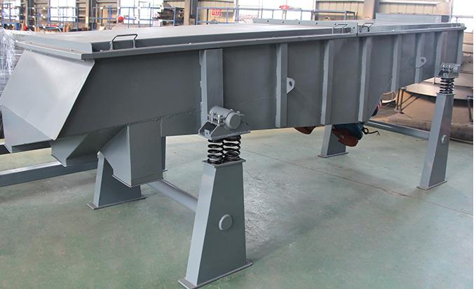 石英砂直線振動(dòng)篩快速篩分分級！ 