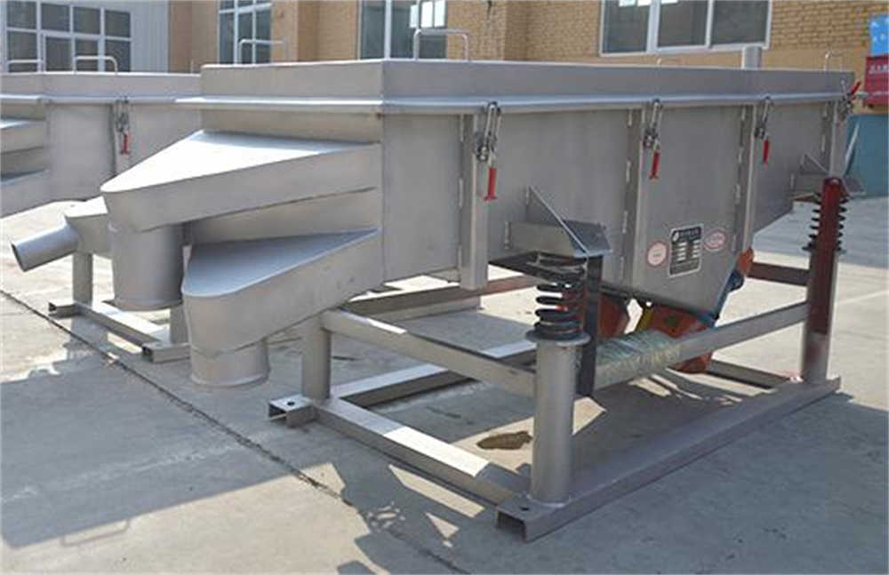 什么振動篩篩分石英砂比較好？