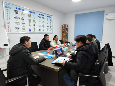 韓國(guó)客戶(hù)千里迢迢來(lái)公司定設(shè)備