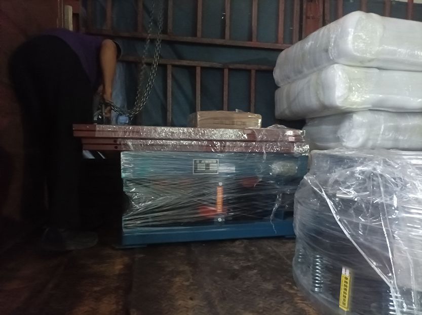 振動(dòng)平臺(tái)、振動(dòng)篩等發(fā)貨