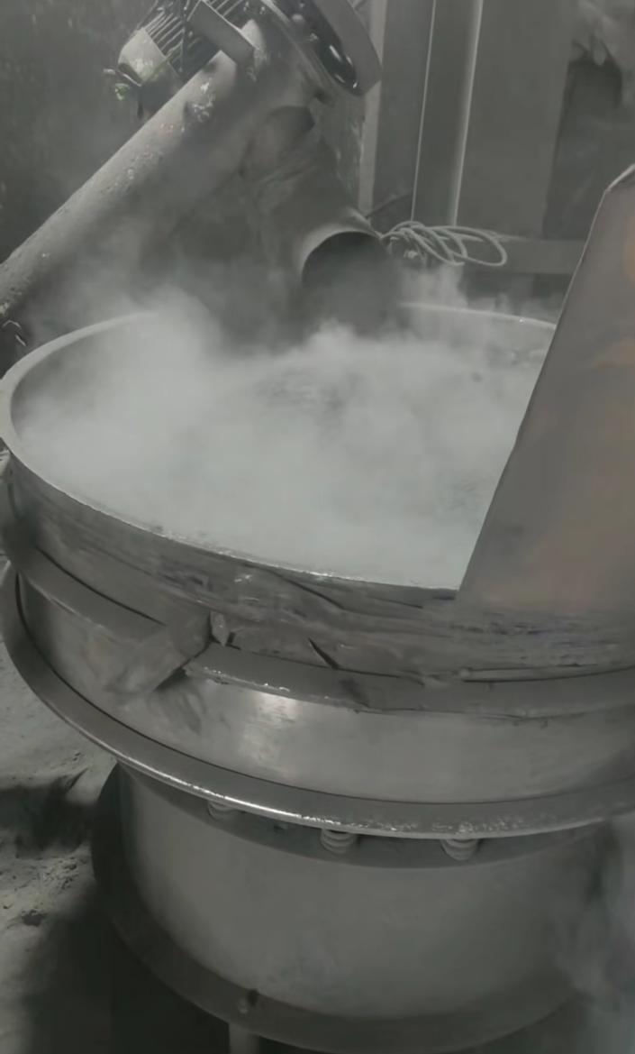 用了10年的振動篩客戶，還可以再戰10年！ 給客戶創造更多價值，擴產了要再復購一臺！