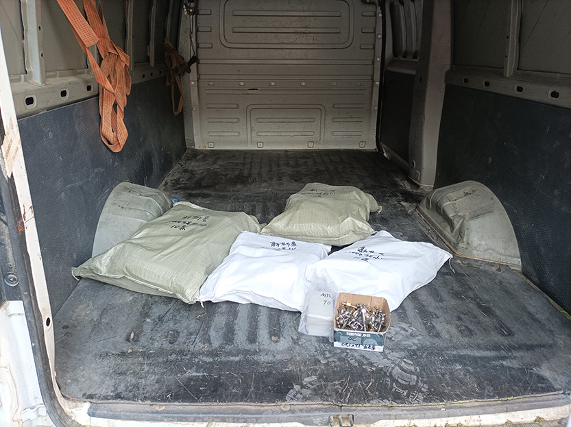 密封圈、網(wǎng)架等發(fā)貨